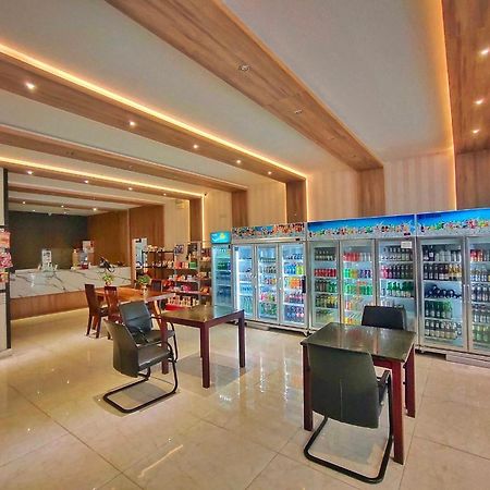 Sun Sea Sand Patong Exterior foto